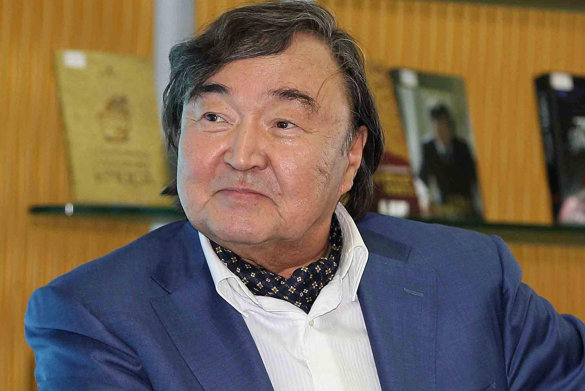 Олжас Сүлейменов 85 жаста!