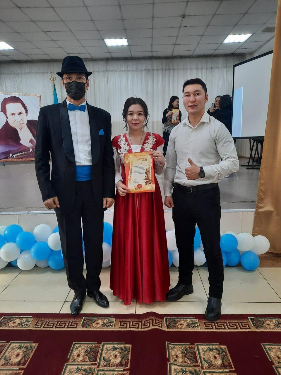 "Жырлайды жүрек"